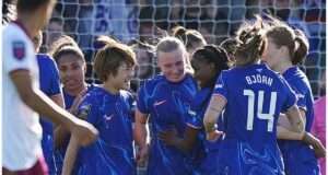 Liverpool faced Aston Villa in an exciting Women's Super League match, highlighting the growing interest and investment in women's football, particularly as clubs like Manchester United women rise in prominence. Image courtesy (e0.365dm.com)