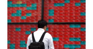 Explore effective strategies for navigating the global market live amidst economic fluctuations and technological advancements (image.cnbcfm.com).