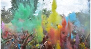 Explore the controversy over workplace restrictions on Holi celebrations in India, shedding light on employee rights and cultural sensitivity. Image courtesy (www.hindustantimes.com)