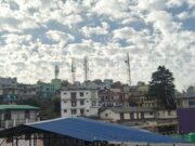Western Disturbances in Uttarakhand: Climate Change, Warnings, and Precautions Explore the impact of western disturbances on Uttarakhand's weather, including forecasts and safety precautions (www.livehindustan.com).