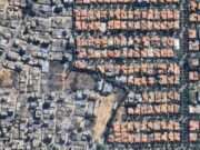 Urban Inequality in Bengaluru: March 2025 Aerial View Sparks Debate on Planning Gaps and Policy Delays Explore the viral image of Bellandur and its implications on urban inequality in Bengaluru. Image courtesy (www.hindustantimes.com)