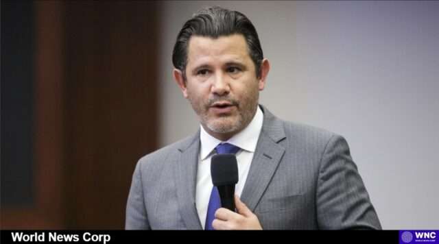 Florida's Political Shift: What Jason Pizzo's Departure Means for the Democratic Party Explore the implications of Jason Pizzo's departure from the Florida Democratic Party and its influence on the state's political future (media-cldnry.s-nbcnews.com).