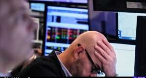 Explore the impact of Trump's trade policies and Bitcoin's rise amidst market volatility (s.yimg.com).